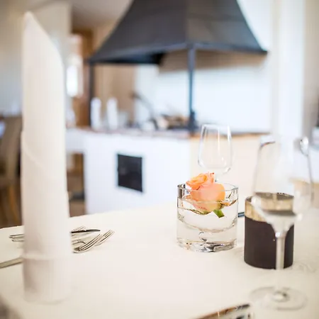 Hotel Schloss Leitheim