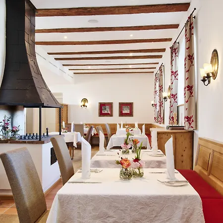 Schloss Hotel Leitheim