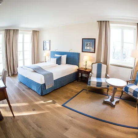 Schloss 4* Leitheim