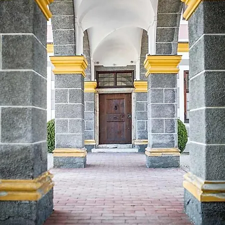 Hotel Schloss 4*