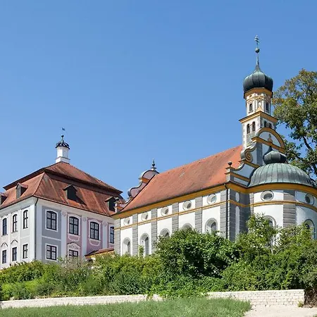 Hotel Schloss 4*