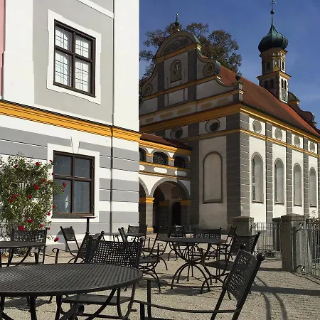 Schloss Hotel Leitheim