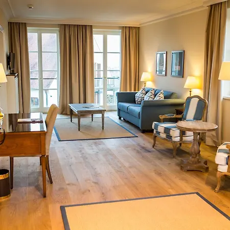 Hotel Schloss 4*