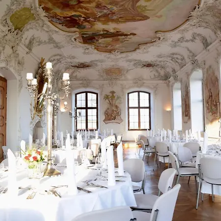 Schloss ホテル
