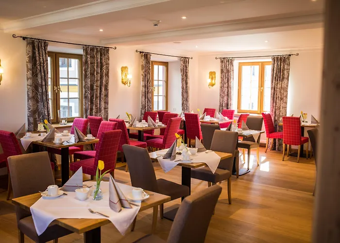 Hotel Schloss Leitheim