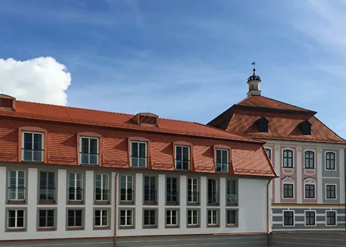 Schloss Hotel Leitheim