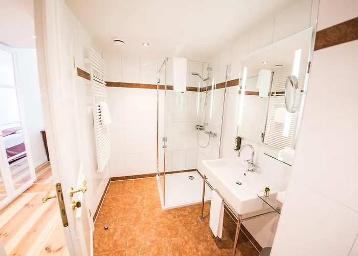 Schloss Hotel 4*