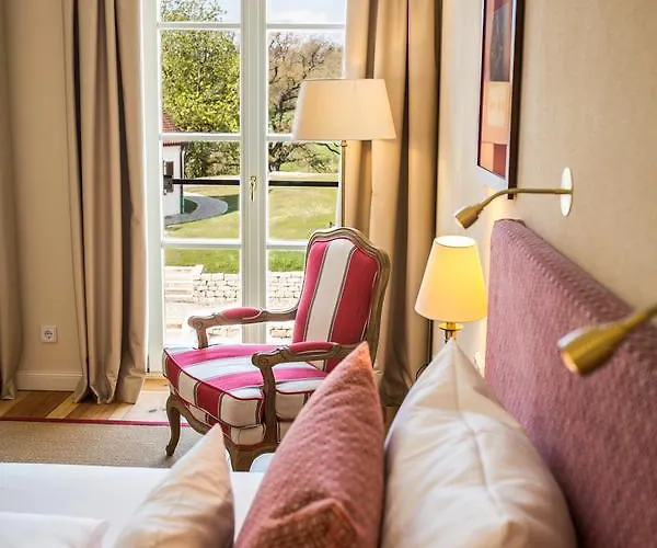 Hotel Schloss 4*