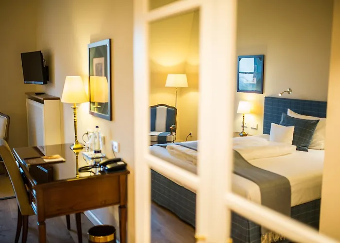Hotel Schloss 4*