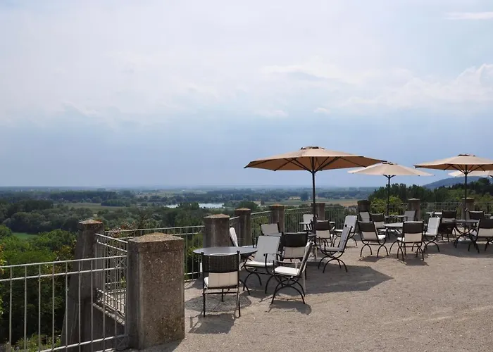 Schloss Hotel Leitheim